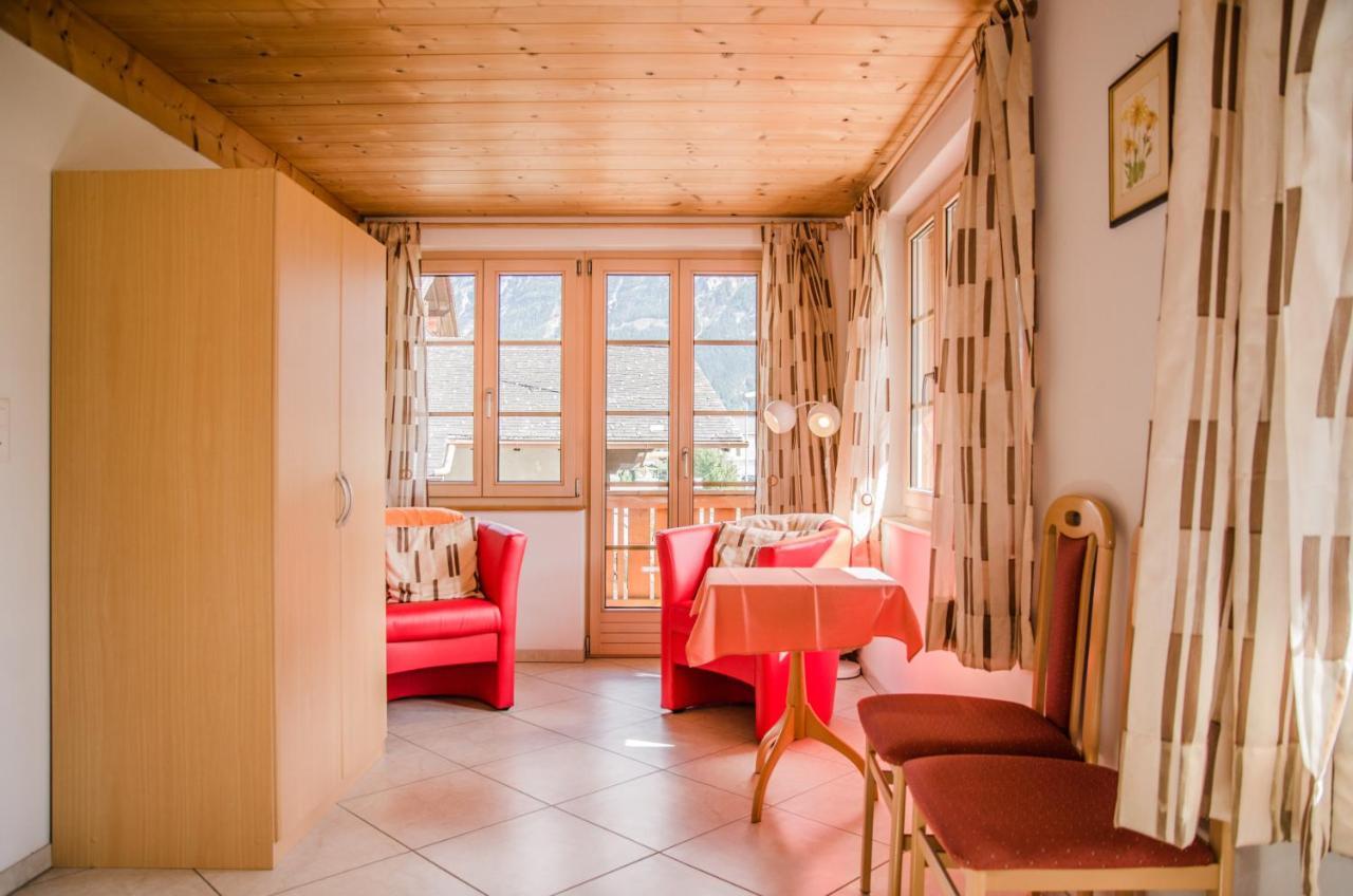 Strassscheuer 3.5 - Griwarent Ag Apartment