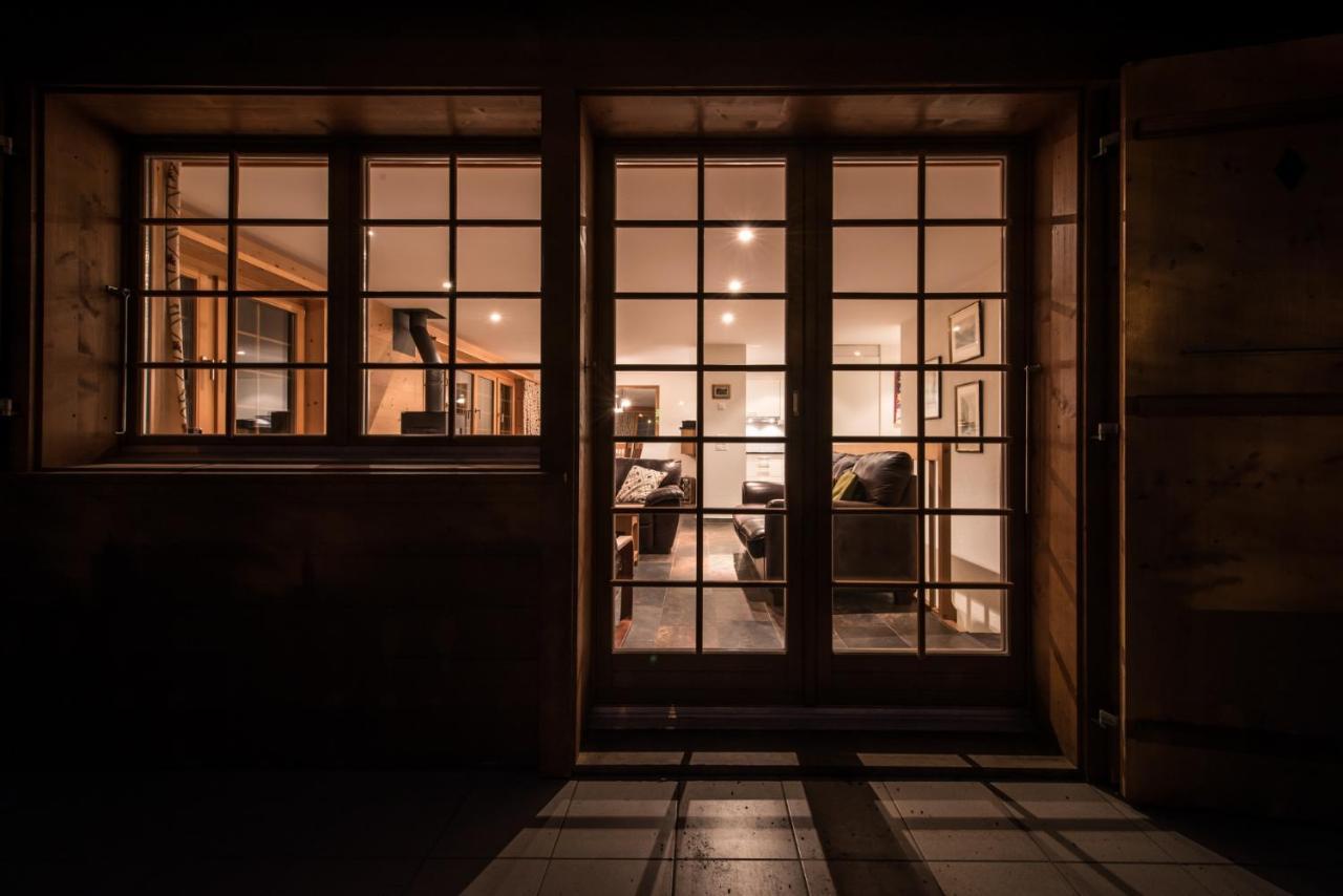 South Apartment *