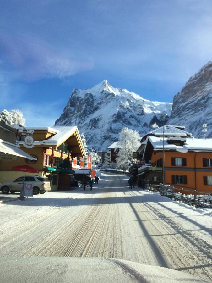 Carve - Eiger, Moench And Jungfrau * Grindelwald