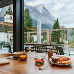 Hotel Fiescherblick
