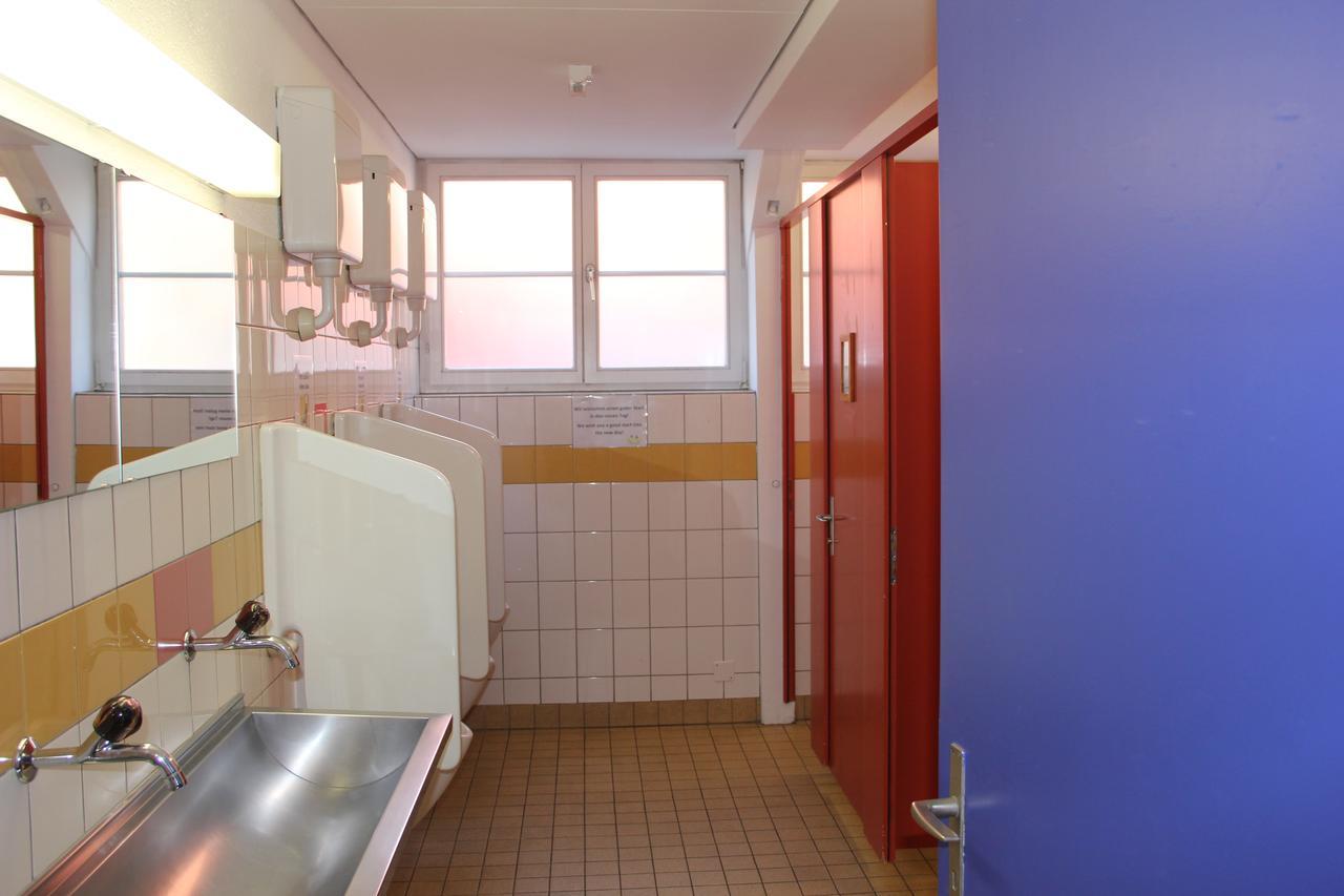 Downtown Hostel *