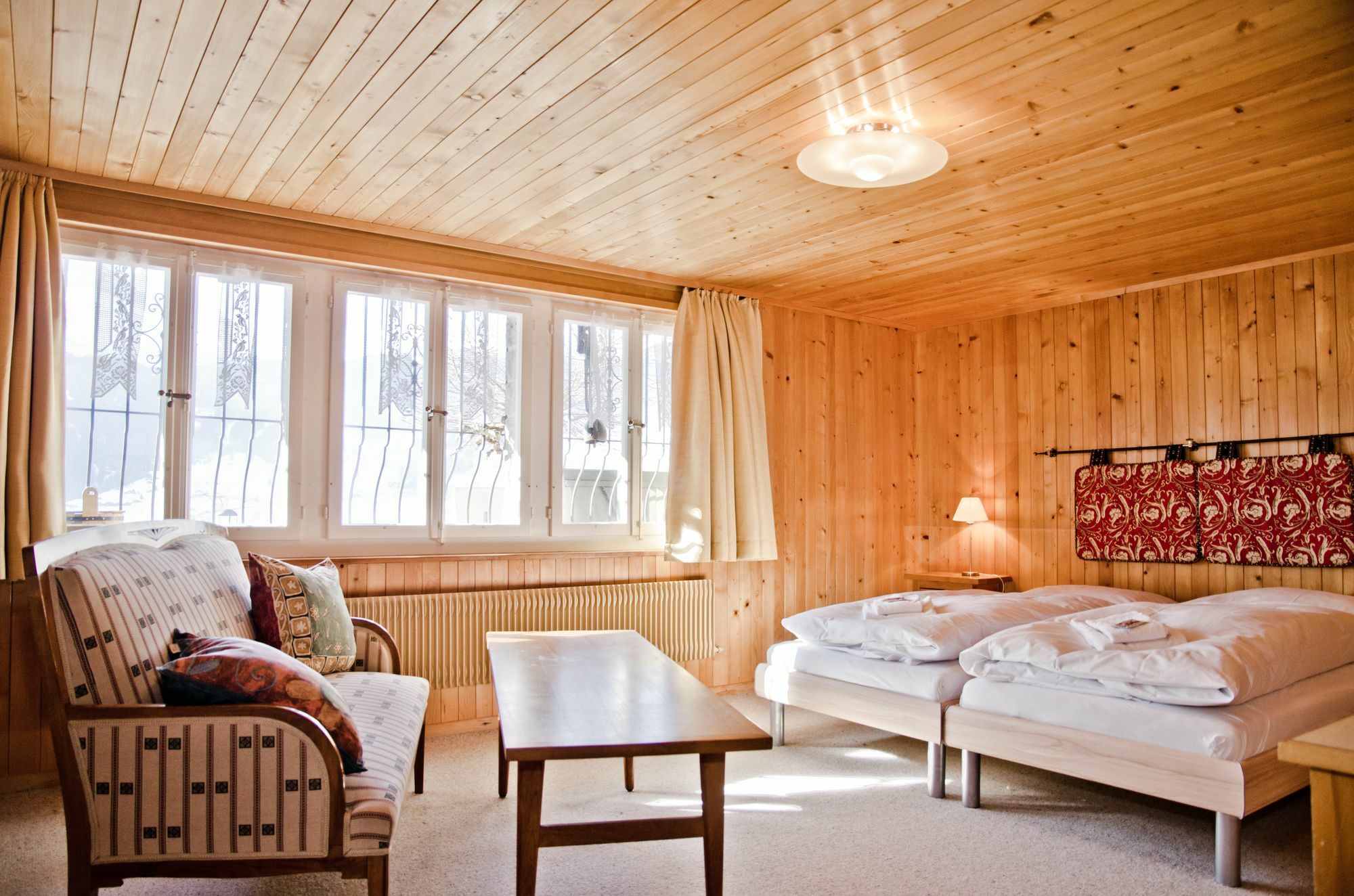 Apartment Steinegg - Griwarent Ag *
