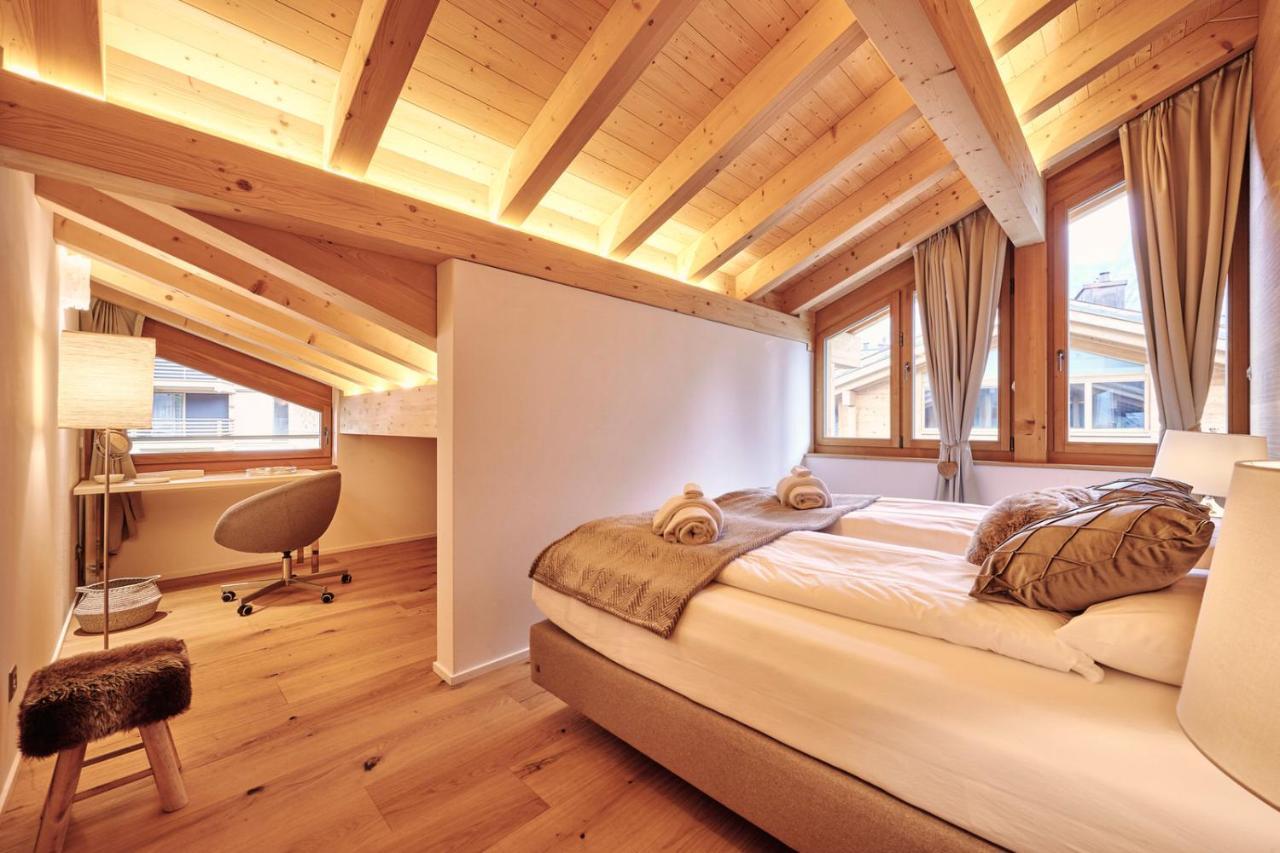 The Penthouse - Grindelhomes