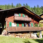 Chalet Oben Hegen