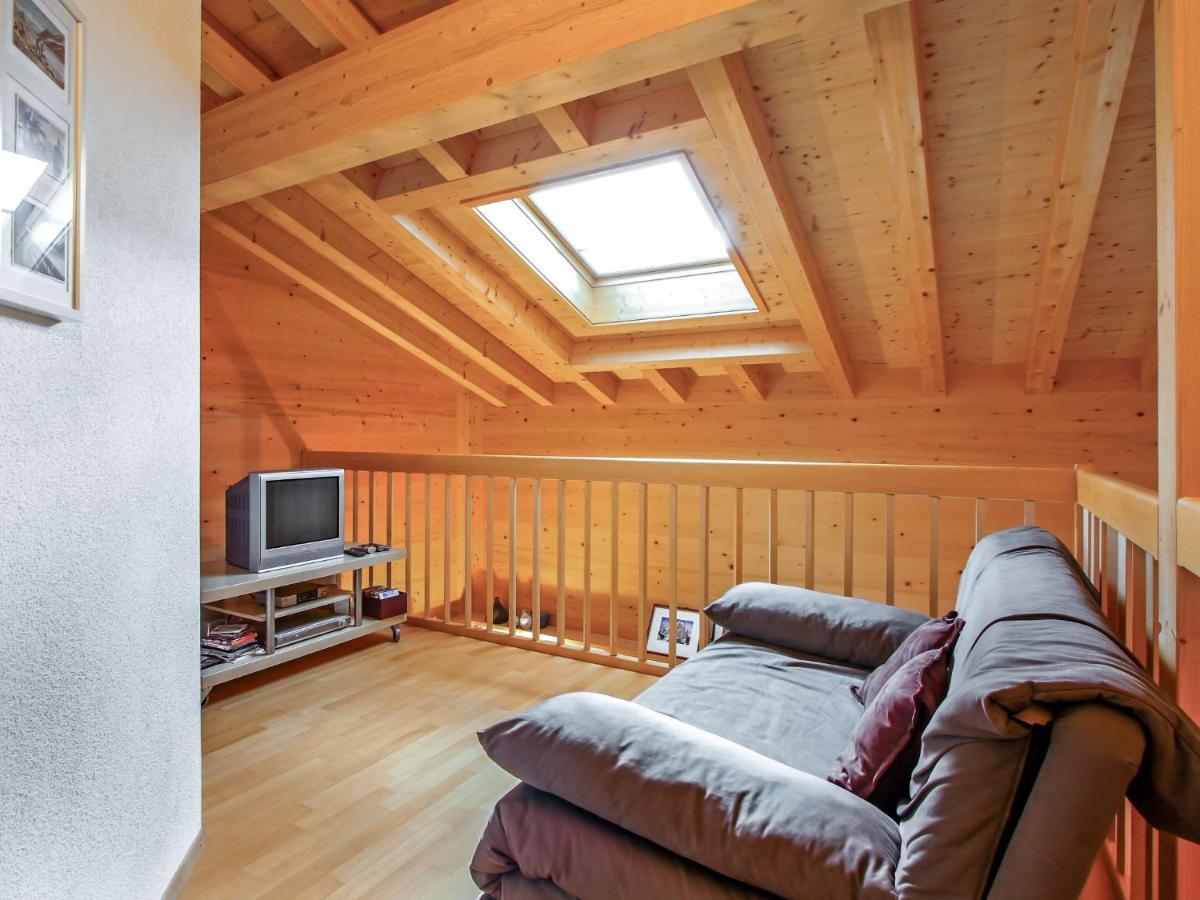 Apartment Chalet Eiger-2 By Interhome Grindelwald