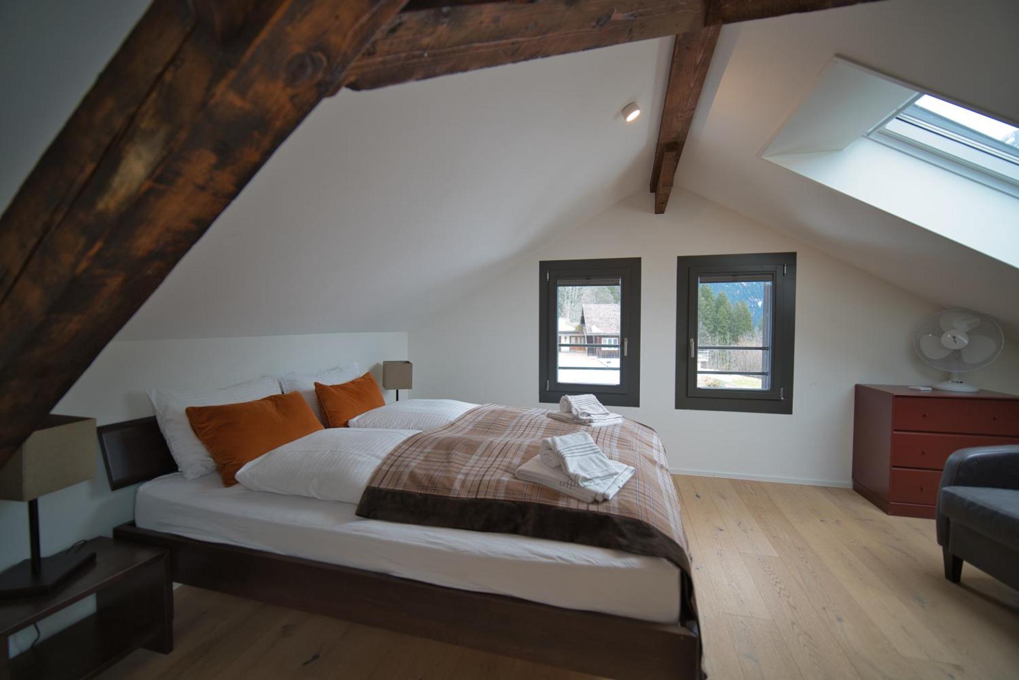 Eiger View Alpine Lodge *