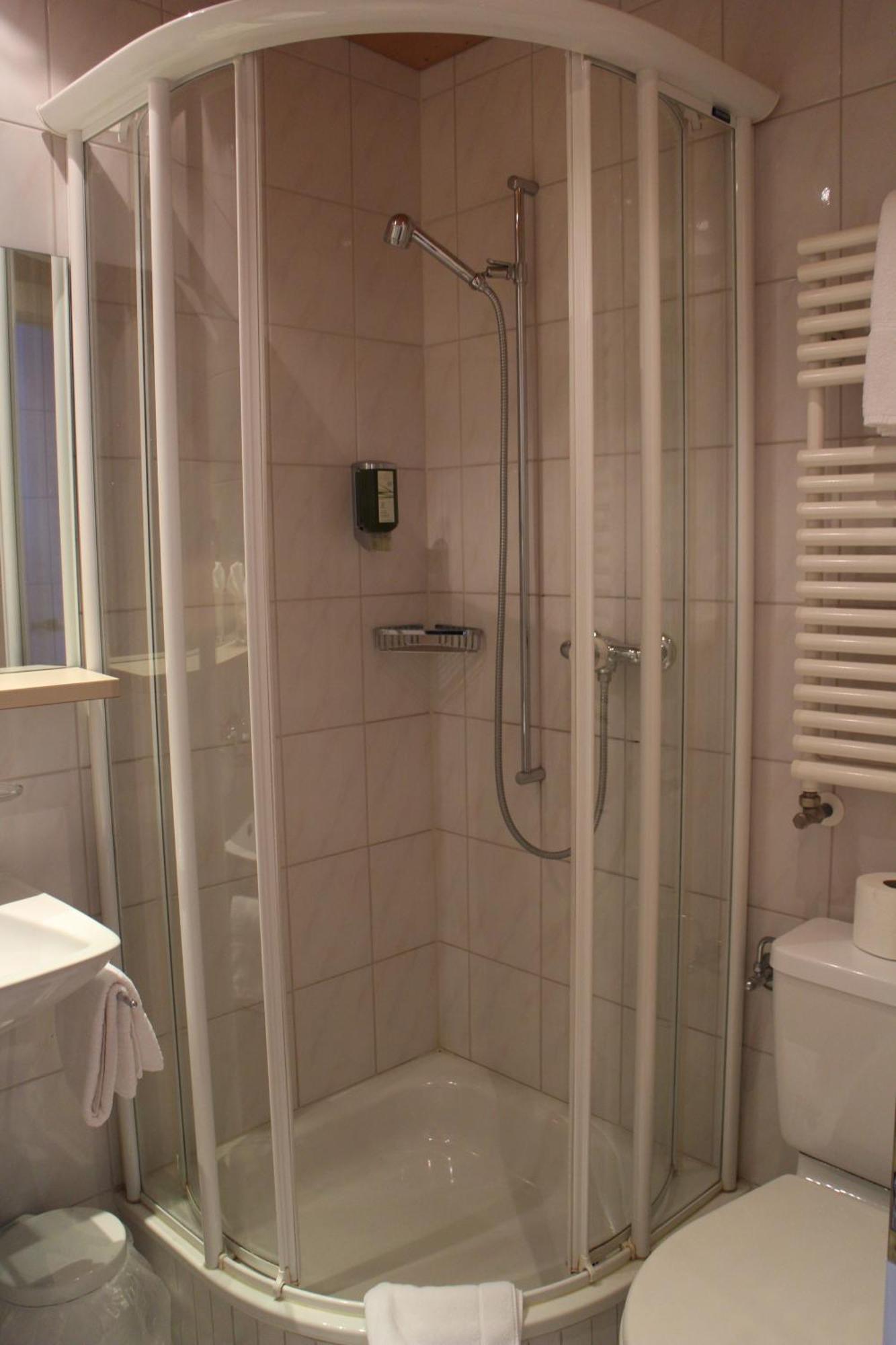 Hotel Sonnenberg 3*