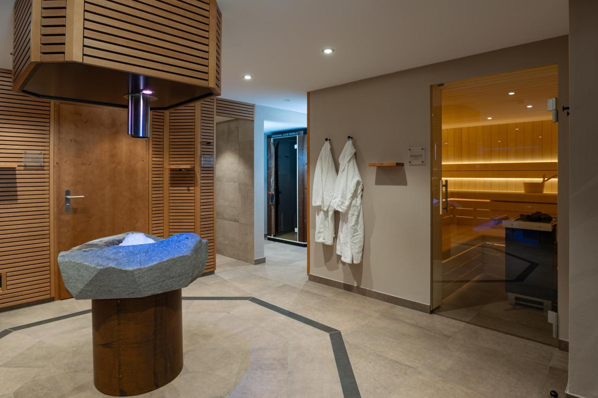 Caprice Apartment *