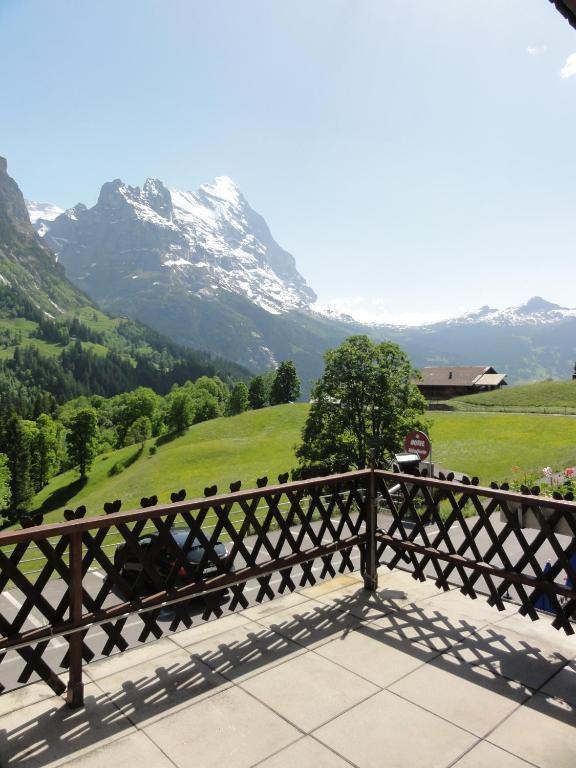 Blumlisalp Hotel 2*