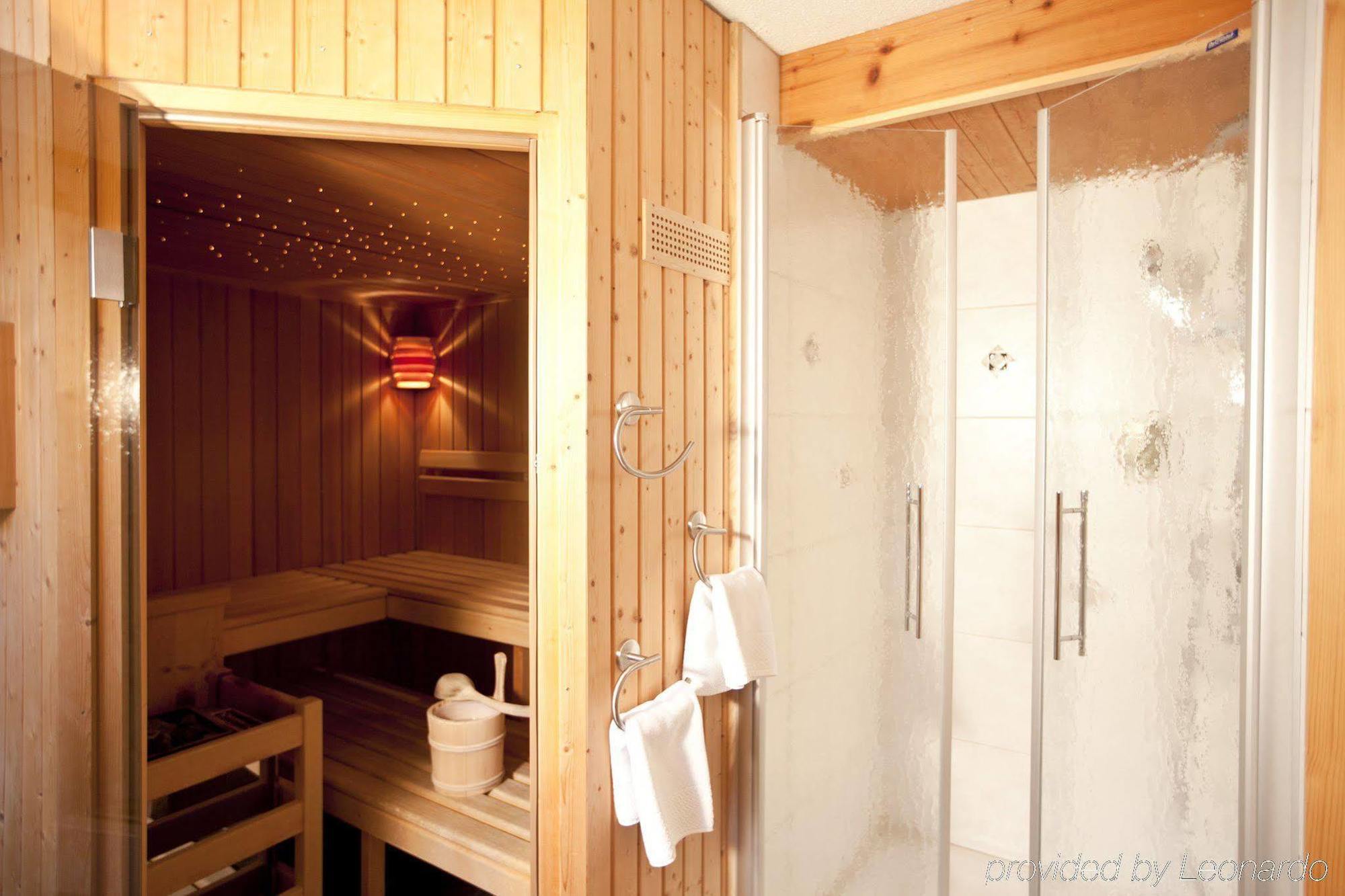 Hotel Cabana Hotel 3*
