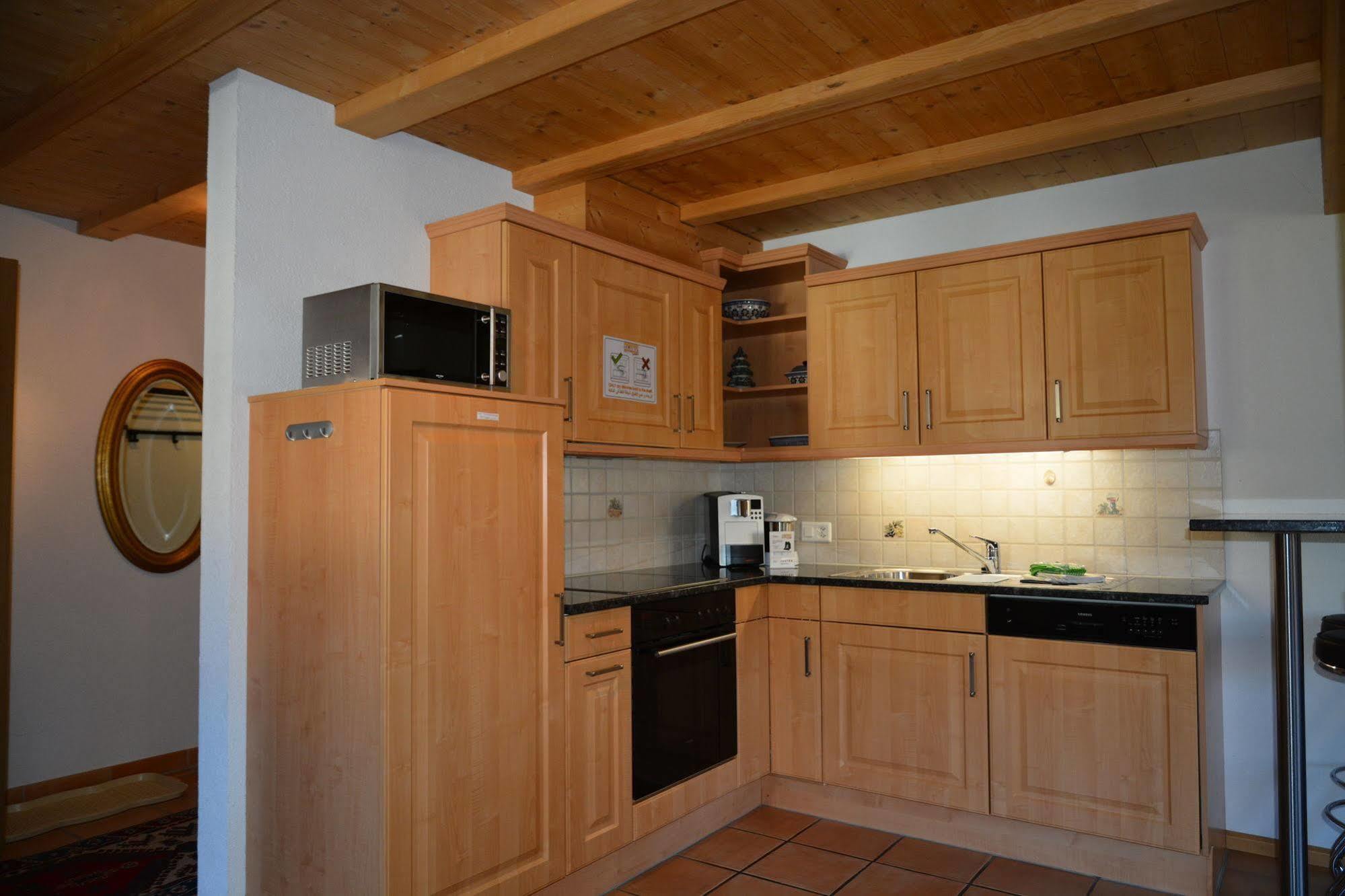 Kiwi Links - Griwa Rent Ag *