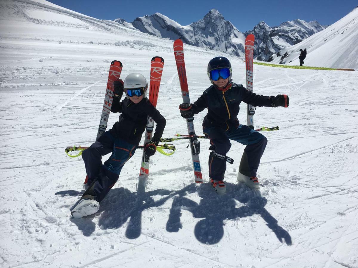 Carve - Eiger, Moench And Jungfrau Grindelwald